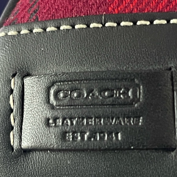 COACH Leather and Tartan Fabric Convertible Handbag Wristlet Purse Clutch NWOT - Picture 14 of 14